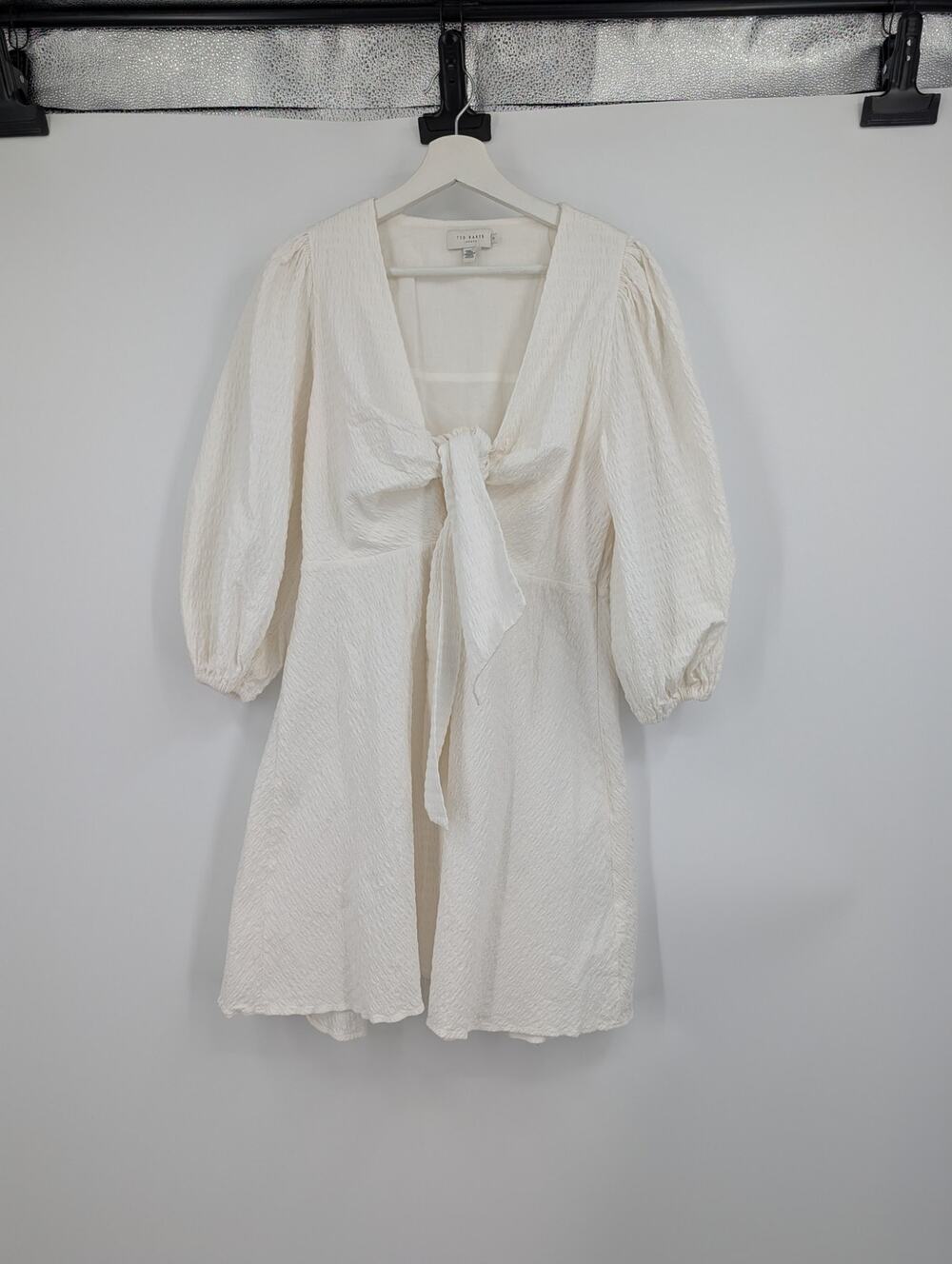 Ted Baker Jozelyn Seersucker Tie Front Mini Dress Size 3 (US 8) White Bridal **